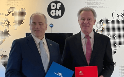 Rector Federico Valdés firma acuerdo con Design Factory Global Network, en visita a Finlandia